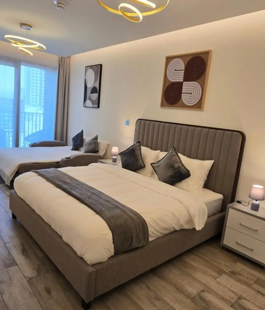 Studio Apartment Near Downtown Dubai
