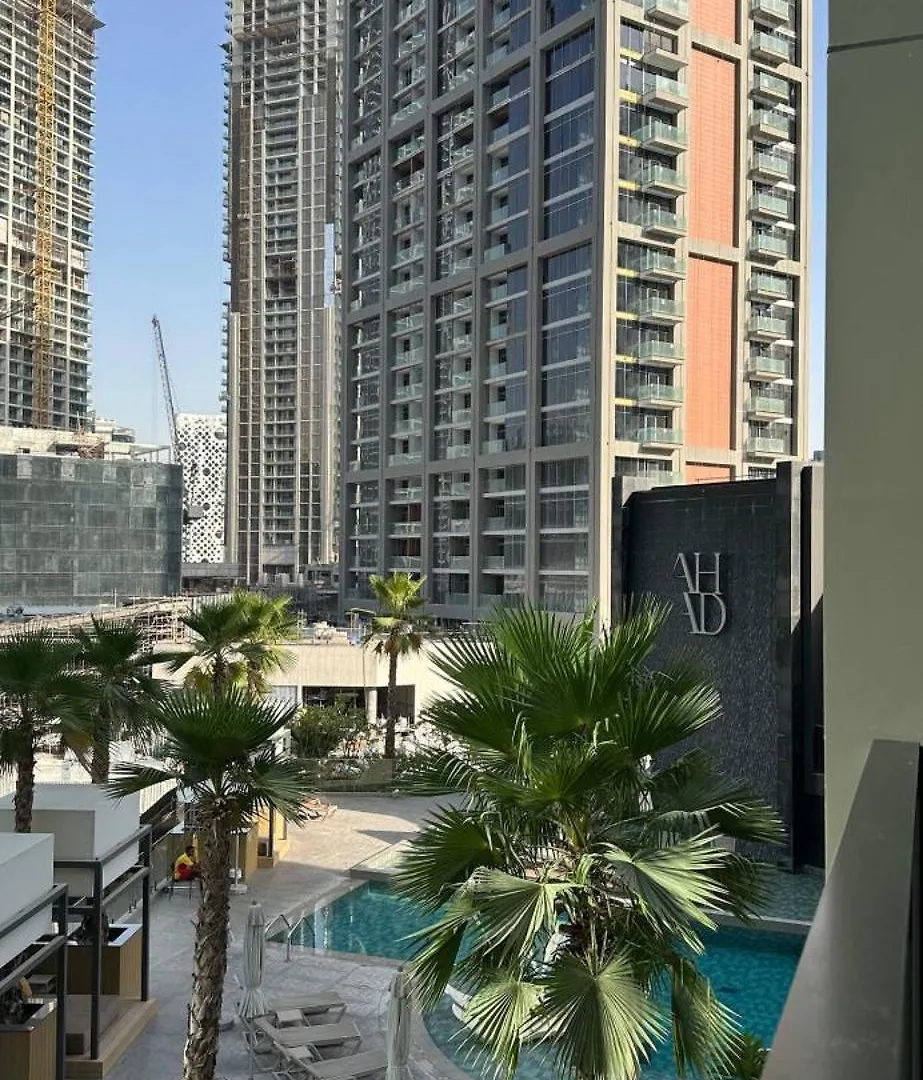 Studio Apartment Near Downtown Dubai